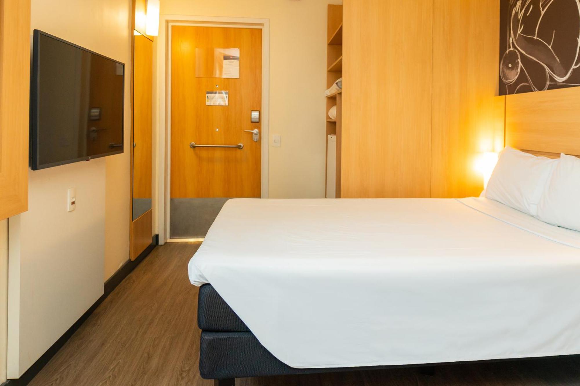 Ibis Porto Alegre Assis Brasil Hotel Kültér fotó